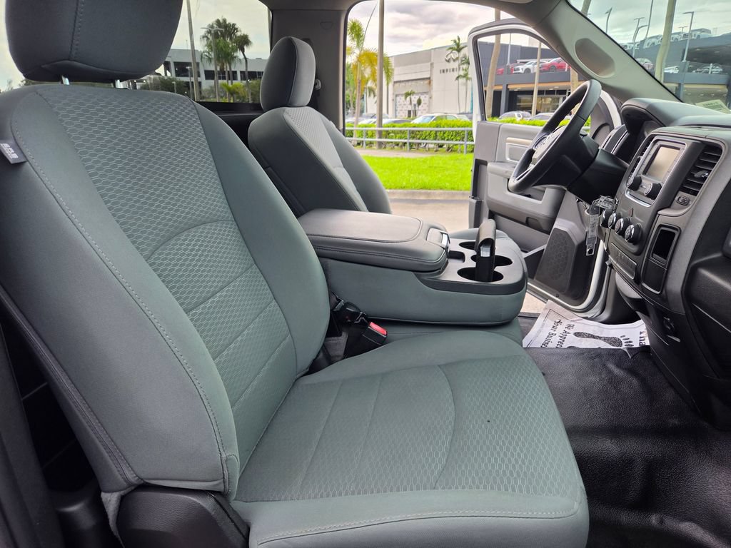 Used 2018 RAM 1500 Express RWD image 18