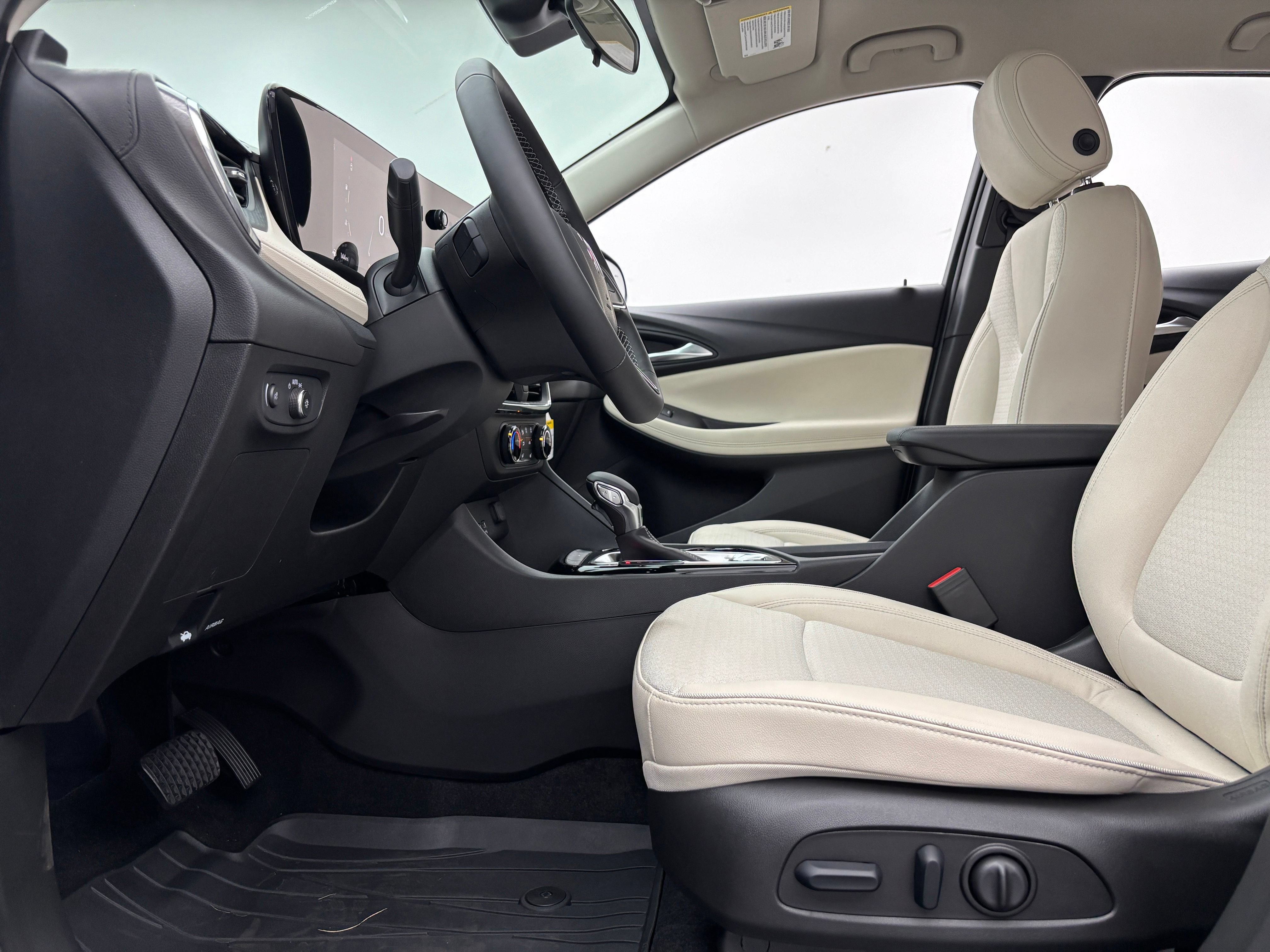New 2026 Buick Encore GX Preferred w/ Advanced Technology Package FWD image 16