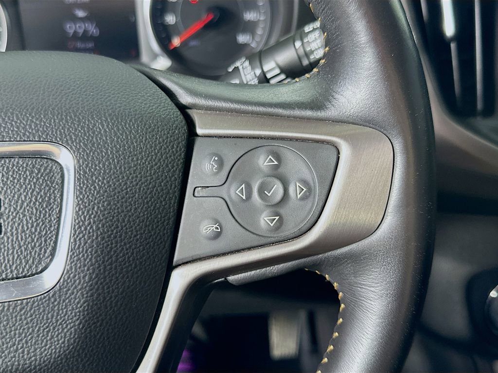 Used 2022 GMC Terrain AT4 image 24