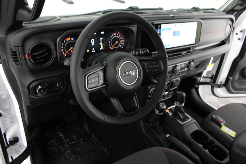 New 2026 Jeep Wrangler Unlimited Rubicon AWD/4WD image 8