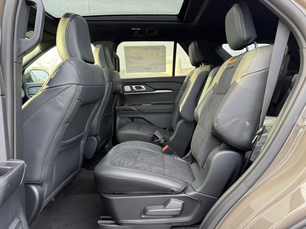 New 2026 Ford Explorer ST image 12