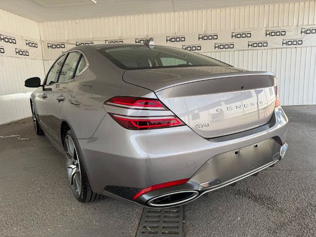 Used 2025 Genesis G70 2.5T RWD image 2
