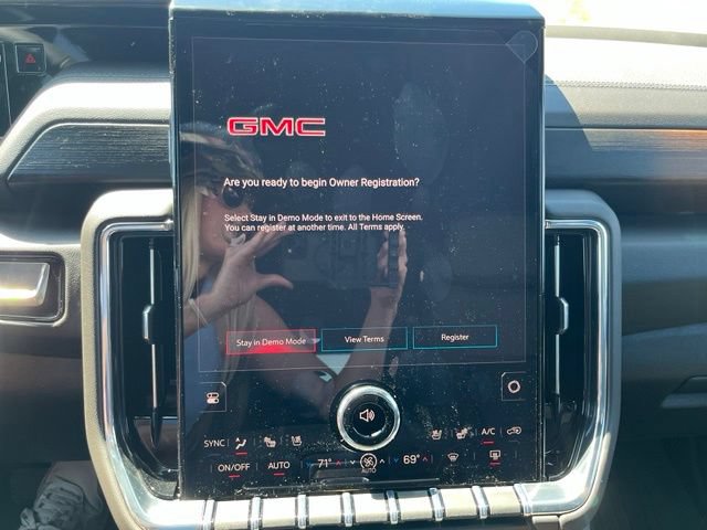 New 2026 GMC Yukon XL Denali w/ Denali Reserve Package AWD/4WD image 33