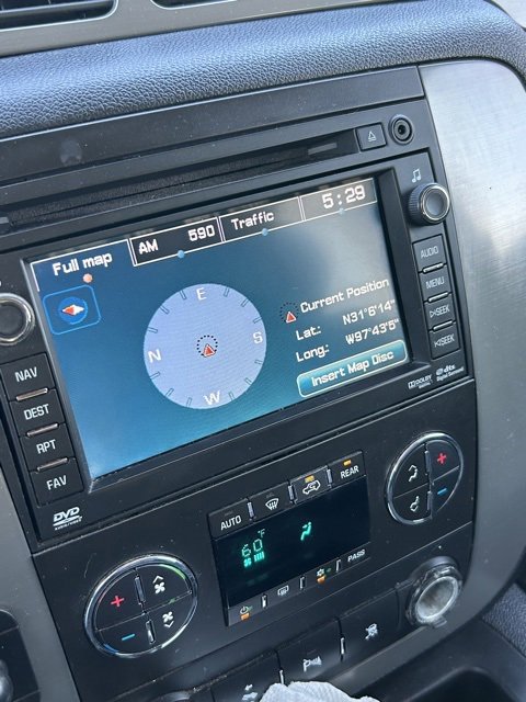 Used 2010 Chevrolet Suburban LT image 32