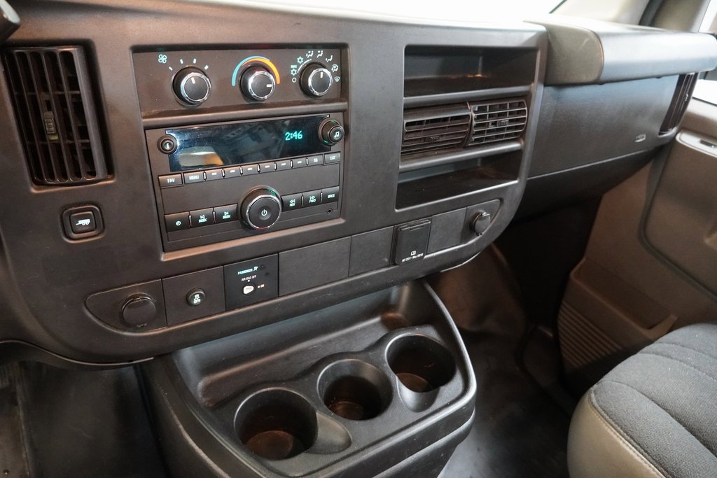 Used 2019 Chevrolet Express 2500 w/ Driver Convenience Package image 8