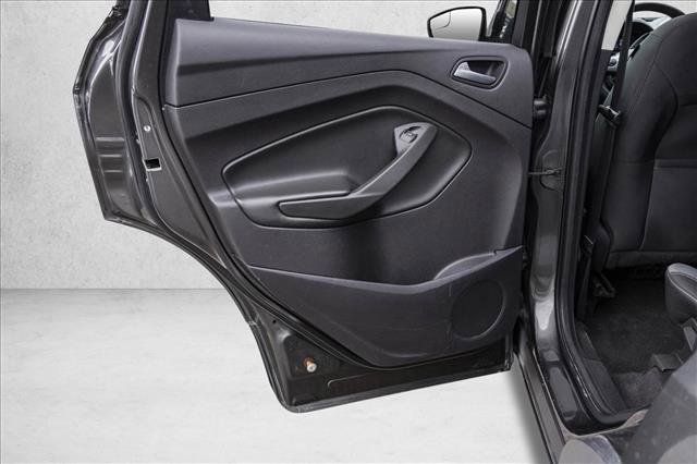 Used 2016 Ford Escape SE image 22