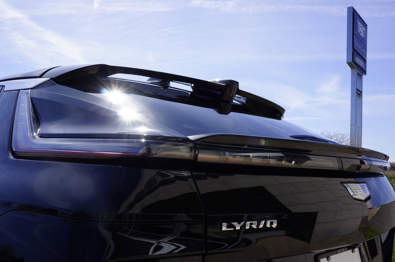 New 2024 Cadillac Lyriq Luxury image 17