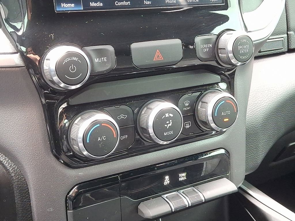 Certified 2022 RAM 1500 Big Horn image 16