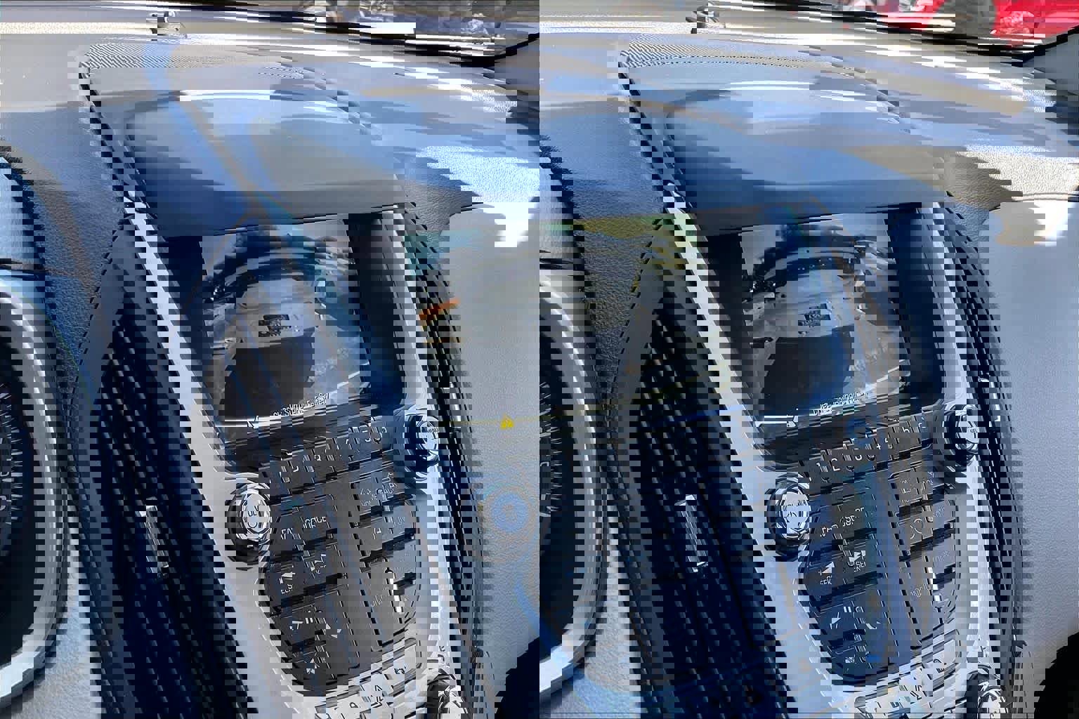 Used 2012 Chevrolet Equinox LT w/ Driver Convenience Package image 21