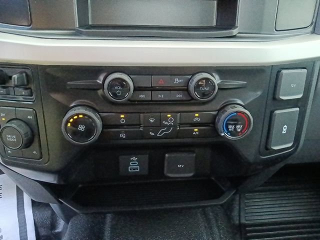 New 2026 Ford F250 XL w/ XL Chrome Package image 23