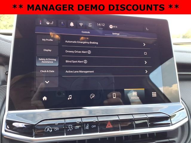 New 2026 Jeep Compass Latitude image 8