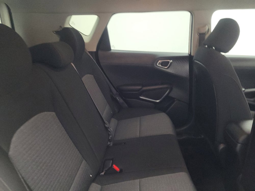 Used 2020 Kia Soul GT-Line FWD image 19