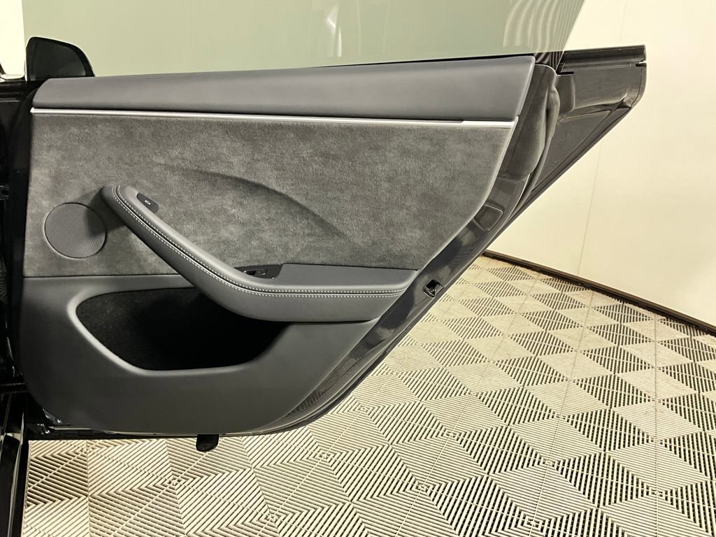Used 2024 Tesla Model 3 Long Range image 24