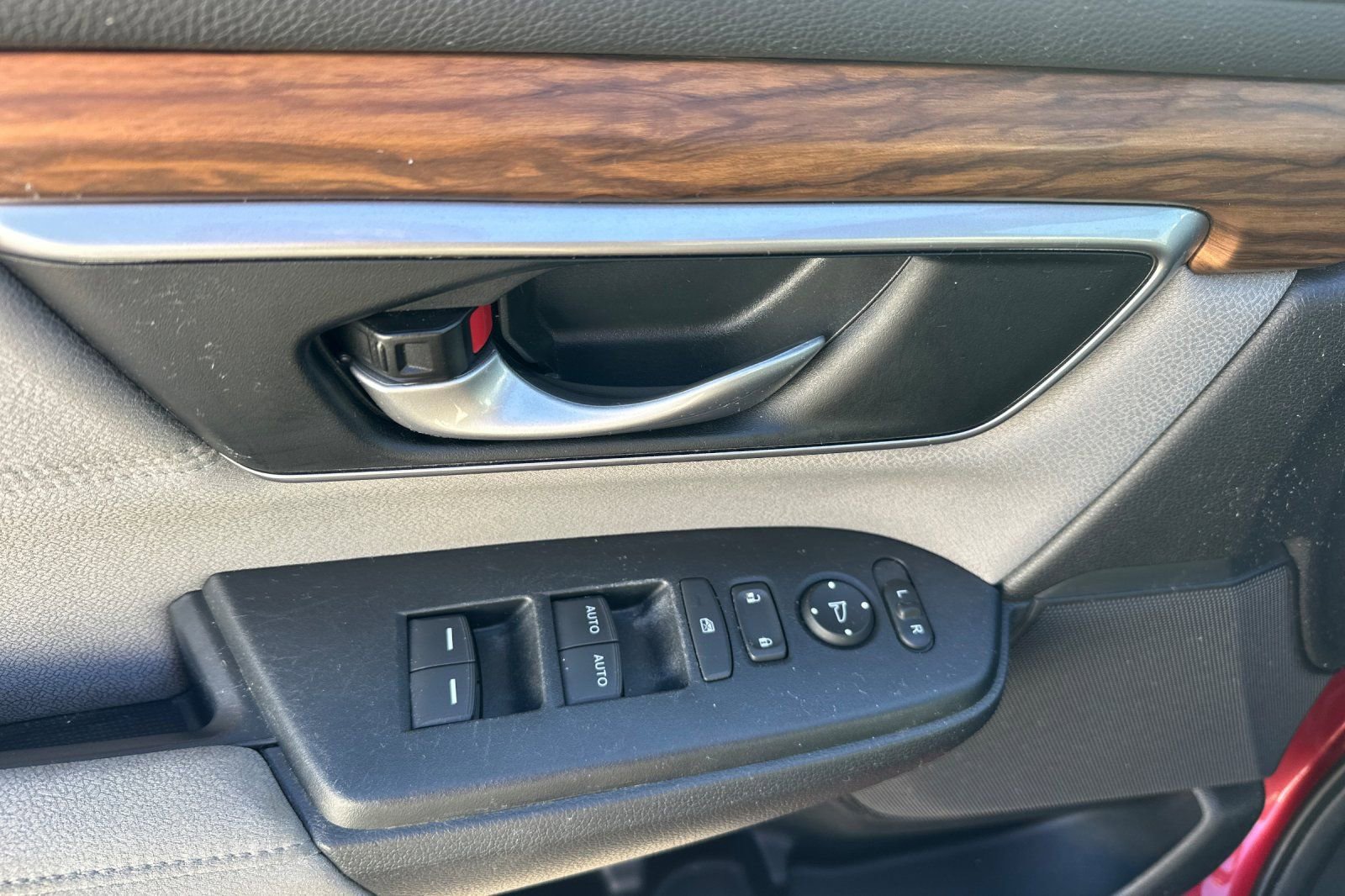 Used 2022 Honda CR-V EX image 12