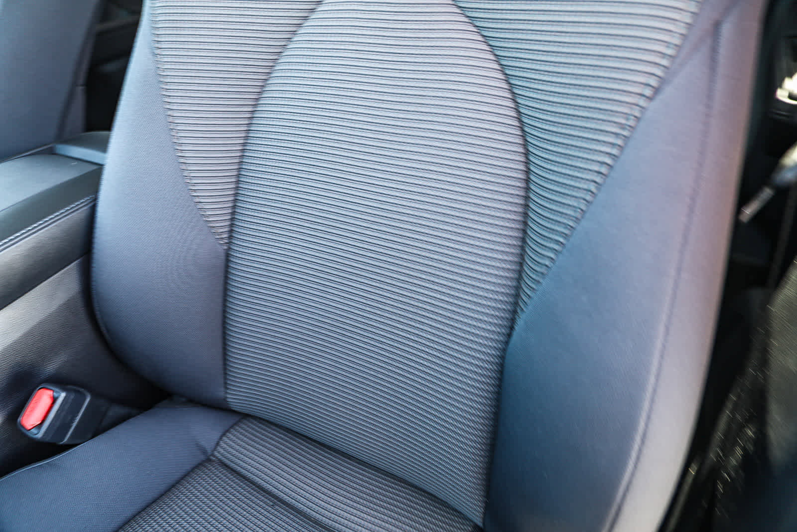 New 2025 Toyota Highlander LE image 25