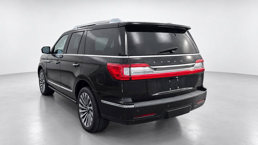 Used 2021 Lincoln Navigator Reserve w/ Luxury Package AWD/4WD image 7