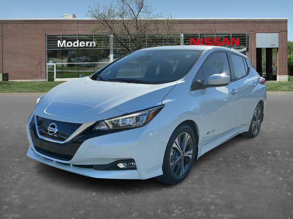 Used 2019 Nissan Leaf SV w/ SV Technology Package image 1