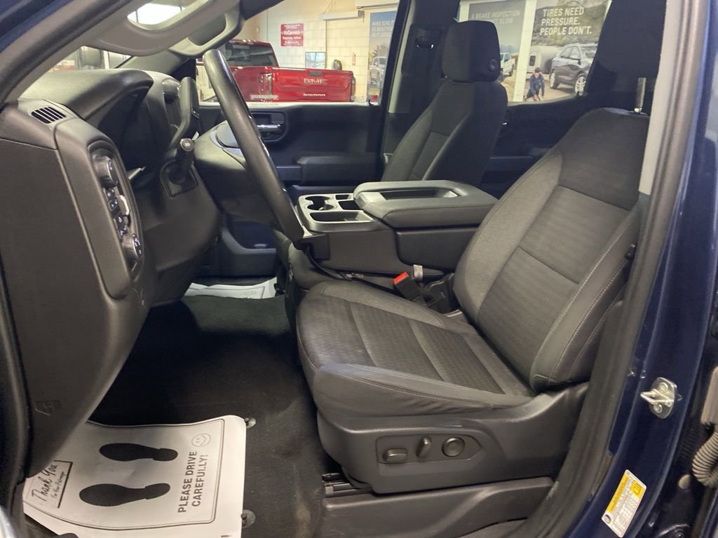 Used 2023 Chevrolet Silverado 1500 Custom image 9
