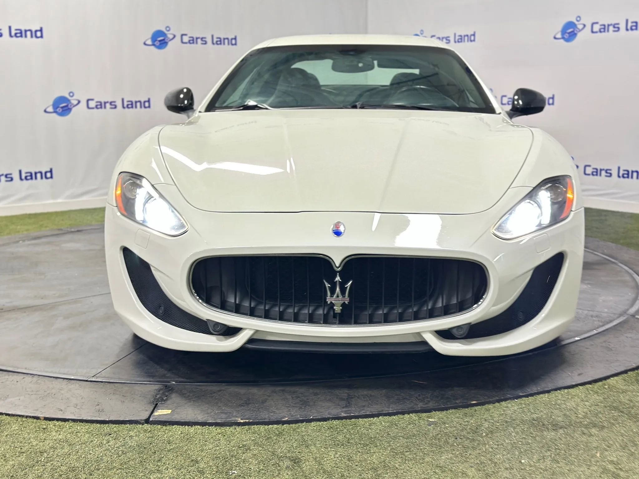 Used 2014 Maserati GranTurismo MC image 9