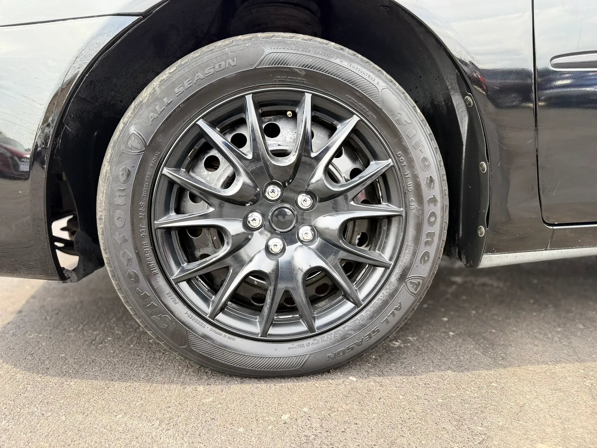 Used 2005 Toyota Camry LE FWD image 34