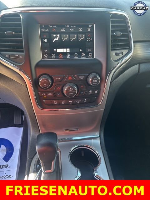 Used 2019 Jeep Grand Cherokee Laredo AWD/4WD image 18
