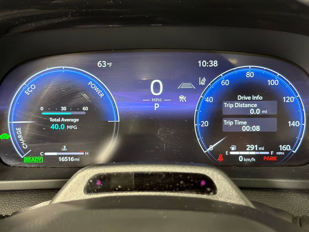 Used 2024 Toyota Crown Limited w/ Advanced Technology Package AWD/4WD image 27