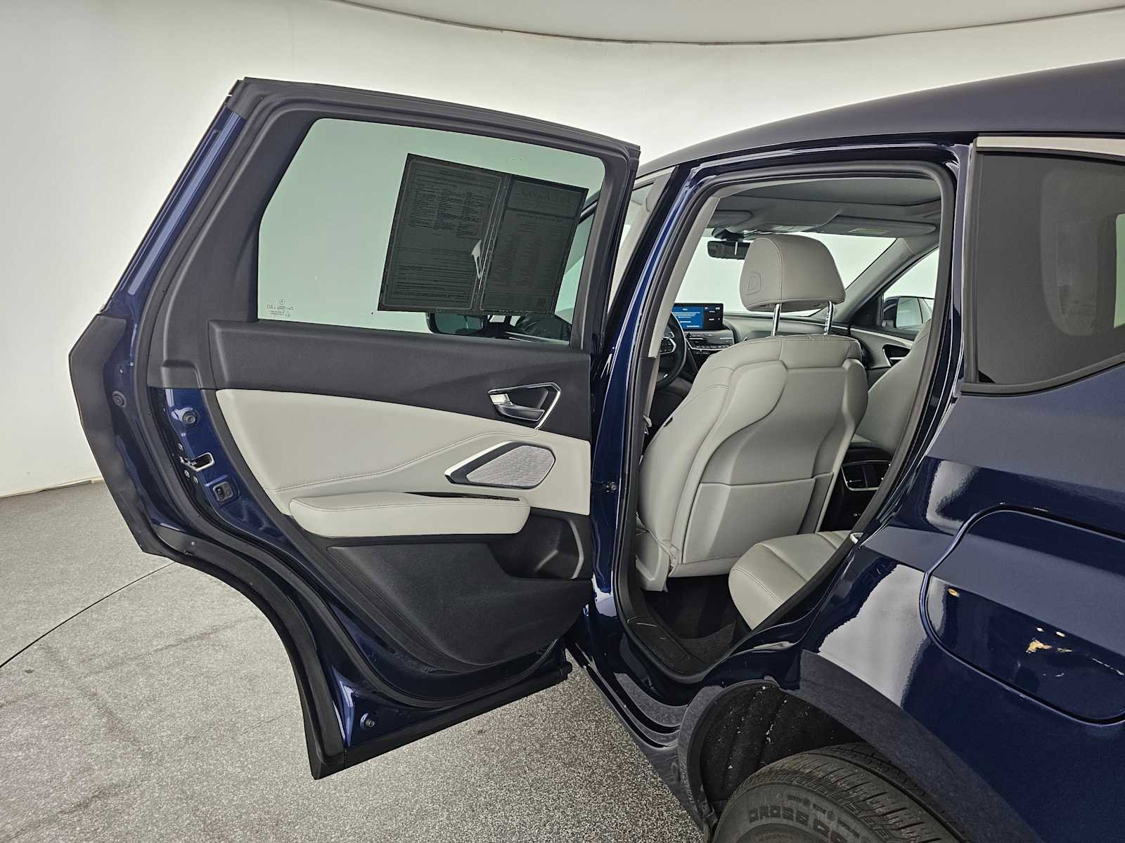 Used 2023 Acura RDX FWD w/ Technology Package image 15