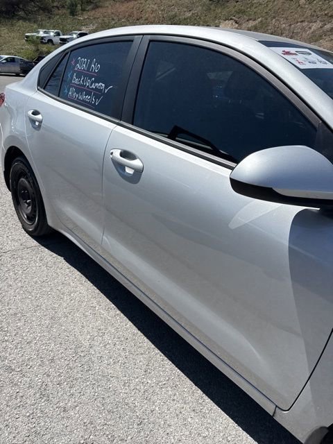 Used 2021 Kia Rio LX image 3