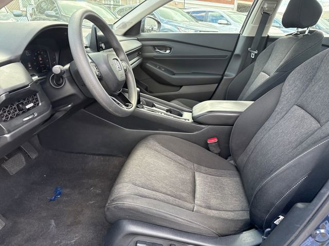 Used 2023 Honda Accord EX image 3