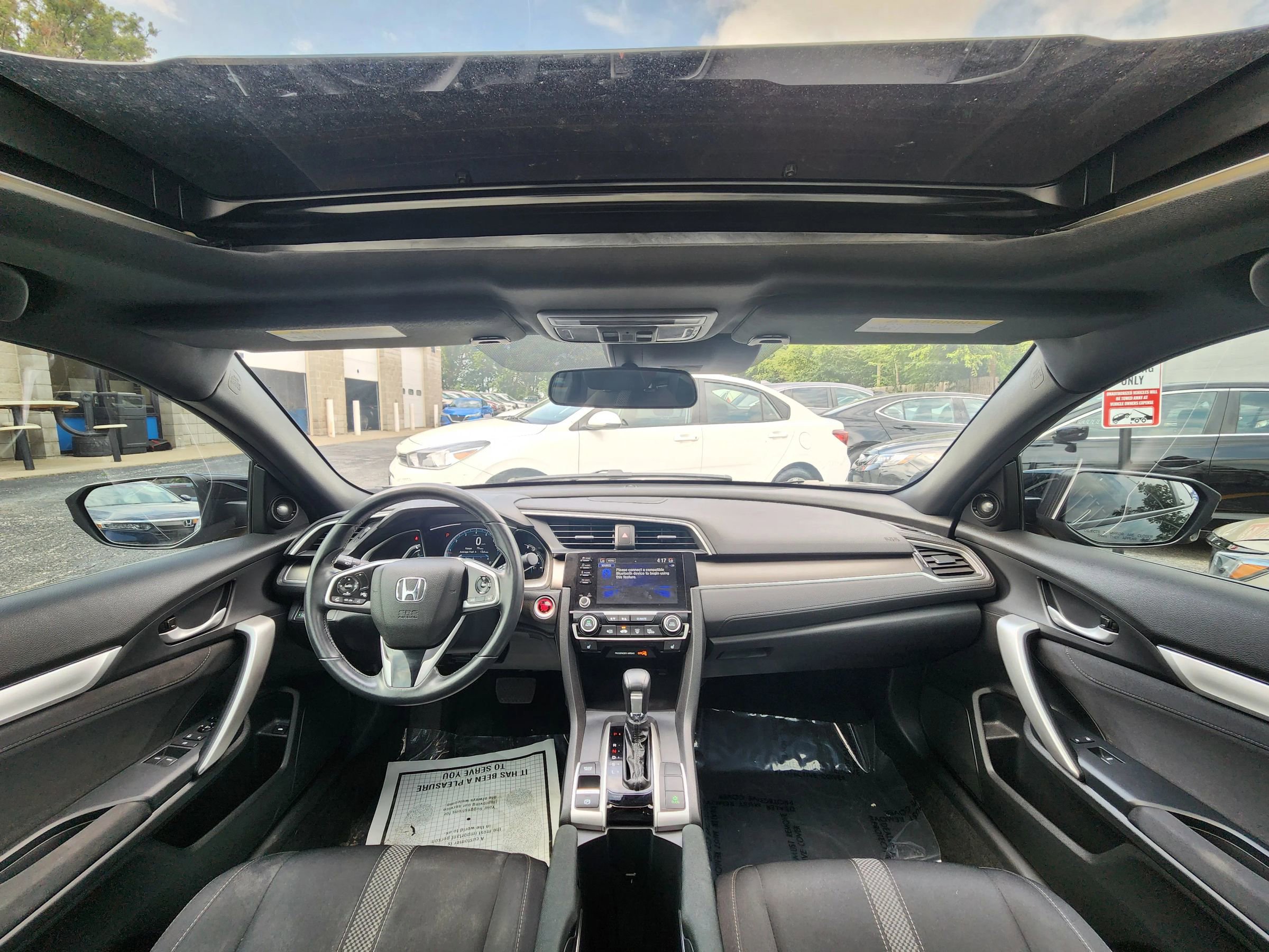 Used 2019 Honda Civic EX image 9