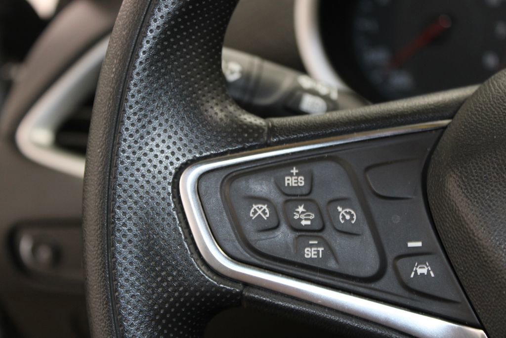 Used 2024 Chevrolet Malibu LT image 29