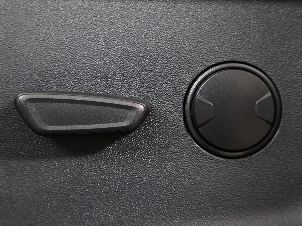 Used 2023 Ford F150 XLT w/ Equipment Group 301A Mid image 25