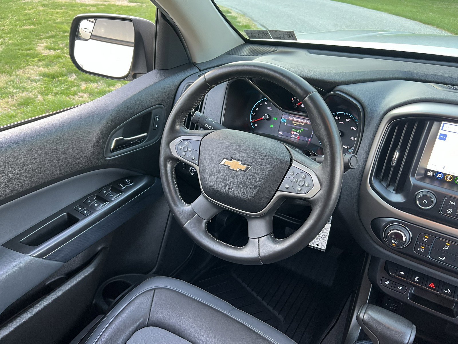 Used 2019 Chevrolet Colorado Z71 image 13