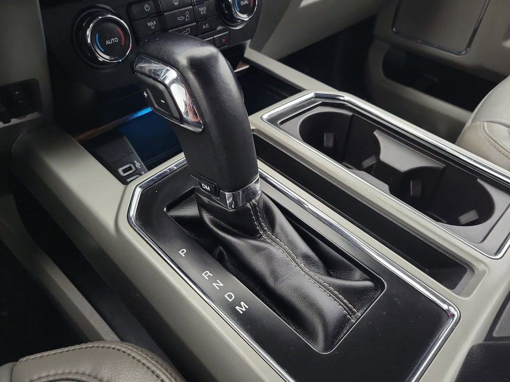 Used 2019 Ford F150 Lariat image 14