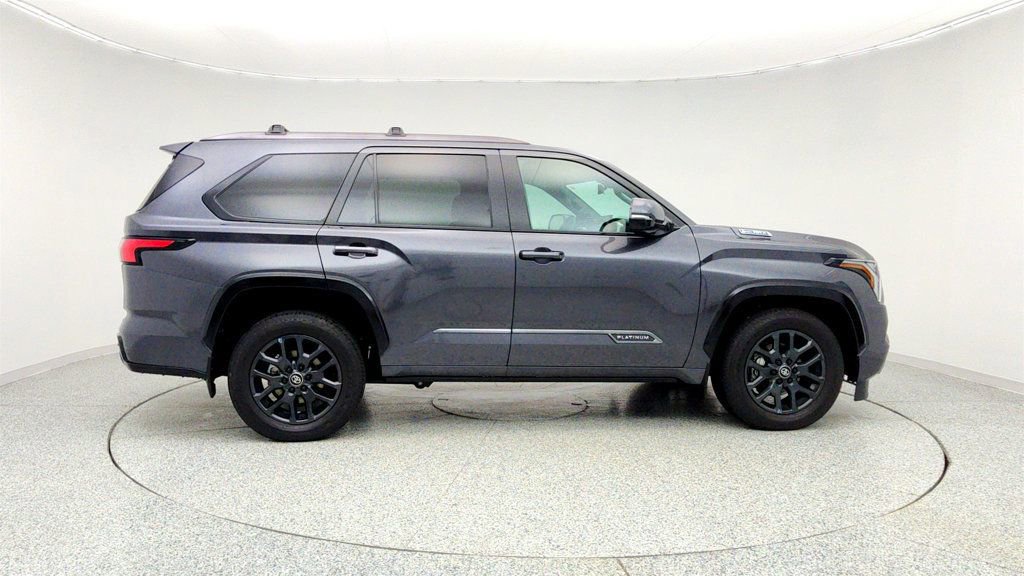 Used 2025 Toyota Sequoia Platinum image 4