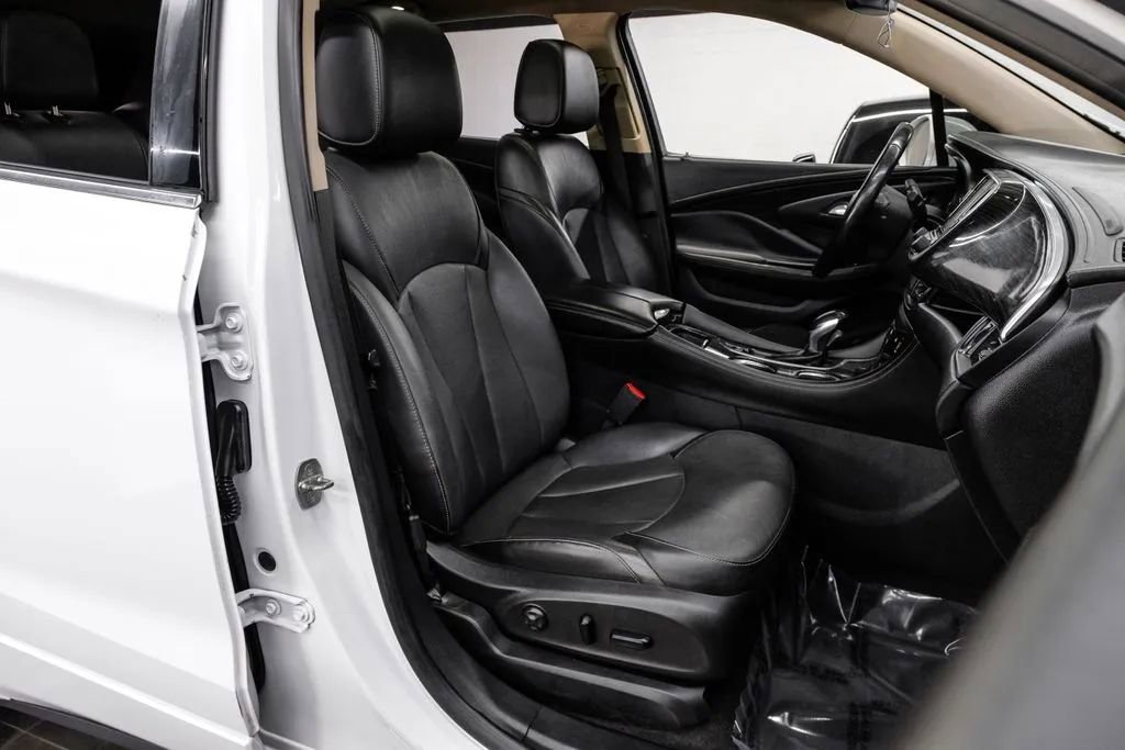 Used 2017 Buick Envision Essence FWD image 37
