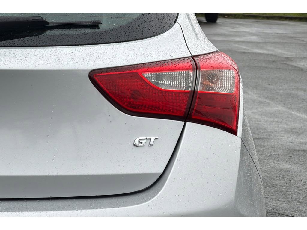 Used 2017 Hyundai Elantra GT image 26