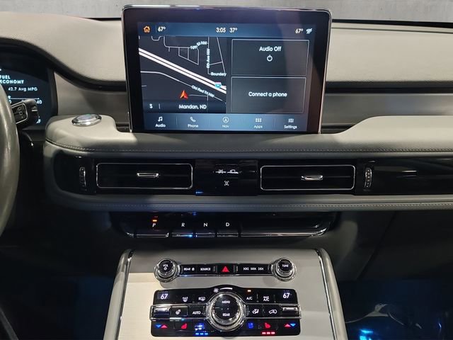 Used 2020 Lincoln Aviator Reserve w/ Equipment Group 201A image 16