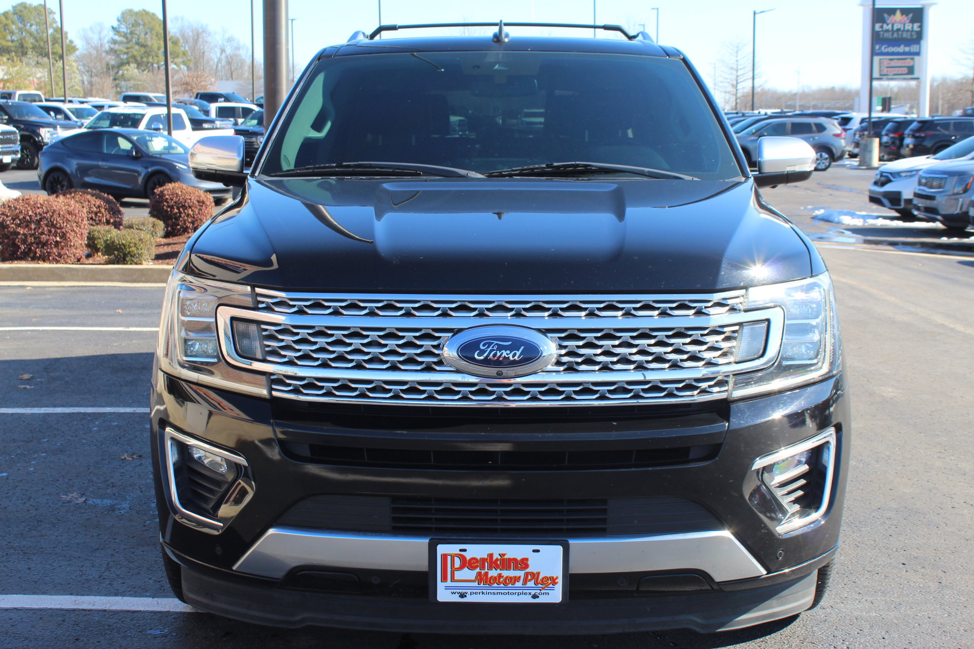 Used 2018 Ford Expedition Max Platinum image 3
