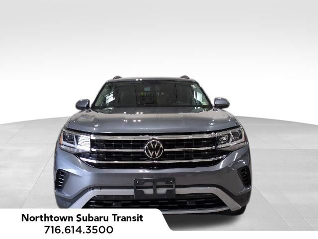 Used 2023 Volkswagen Atlas SE image 2