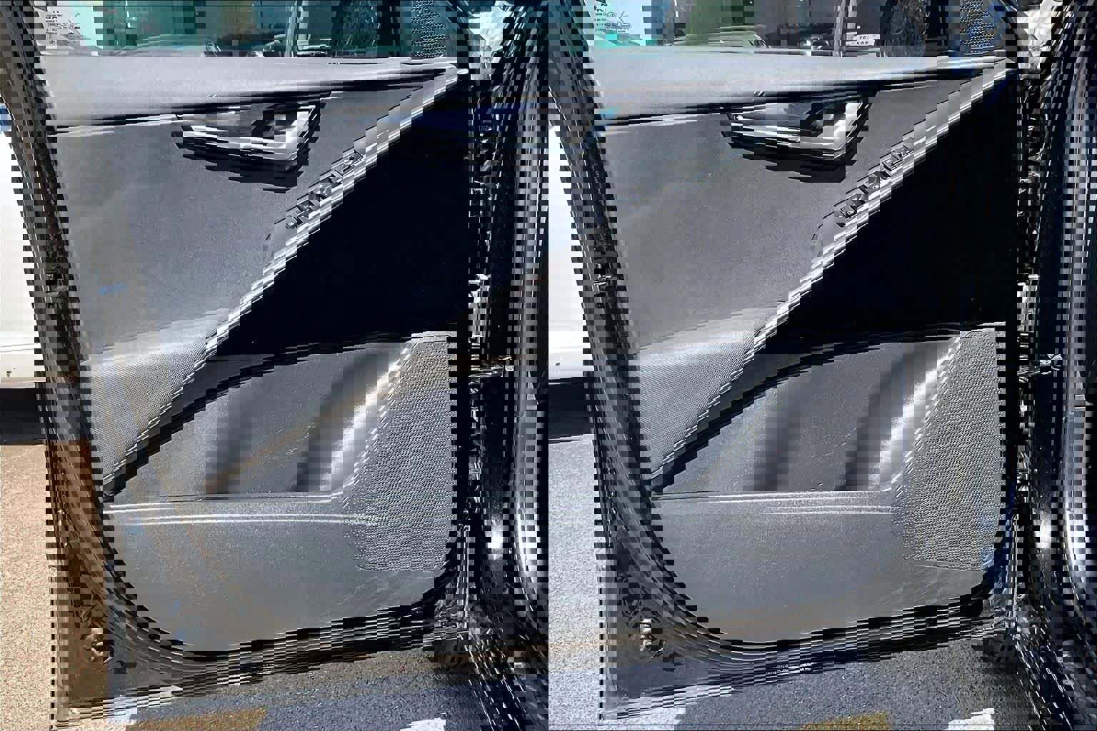 Used 2024 Kia Niro EX image 21