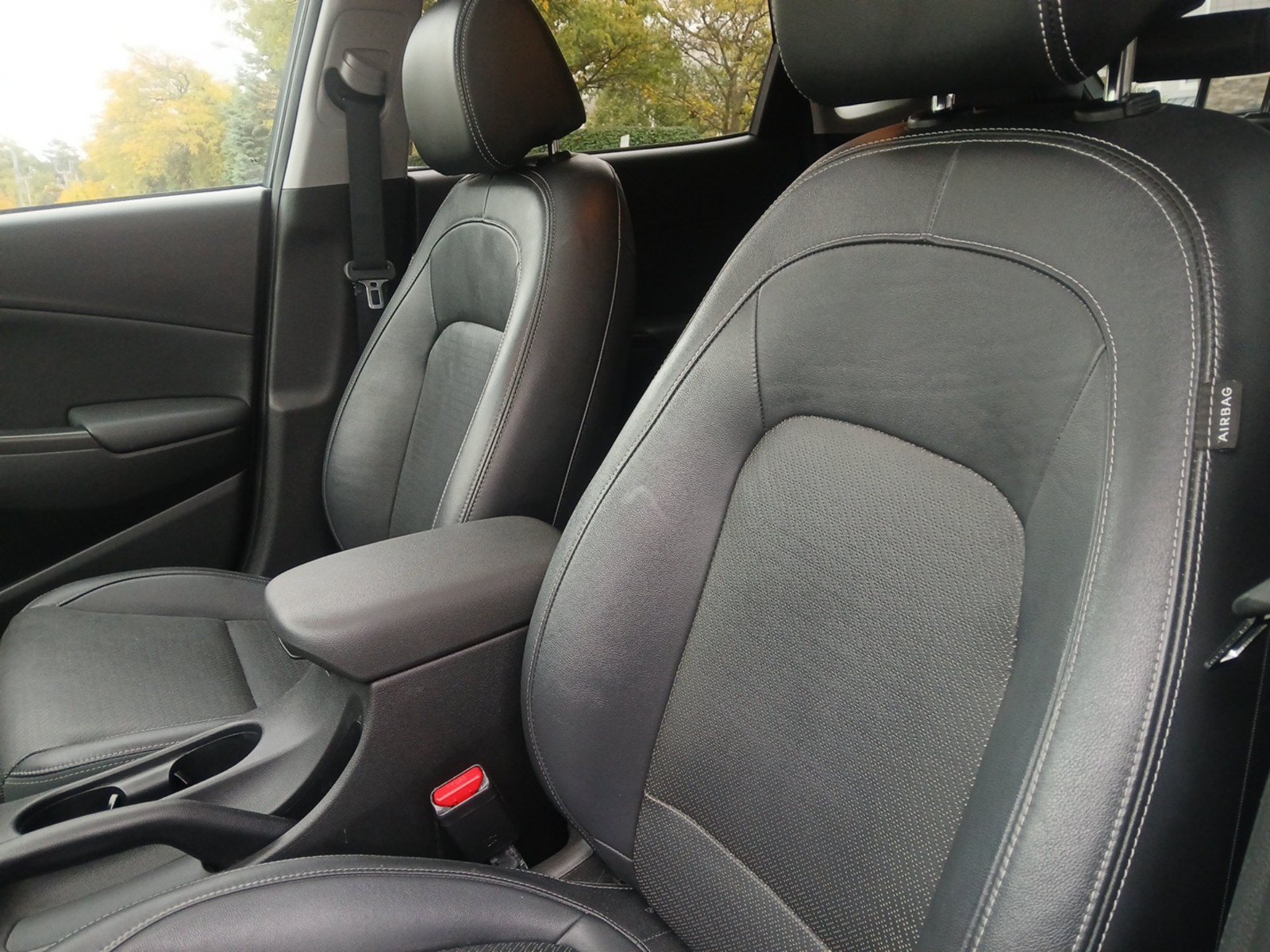 Used 2020 Hyundai Kona Limited AWD/4WD image 20