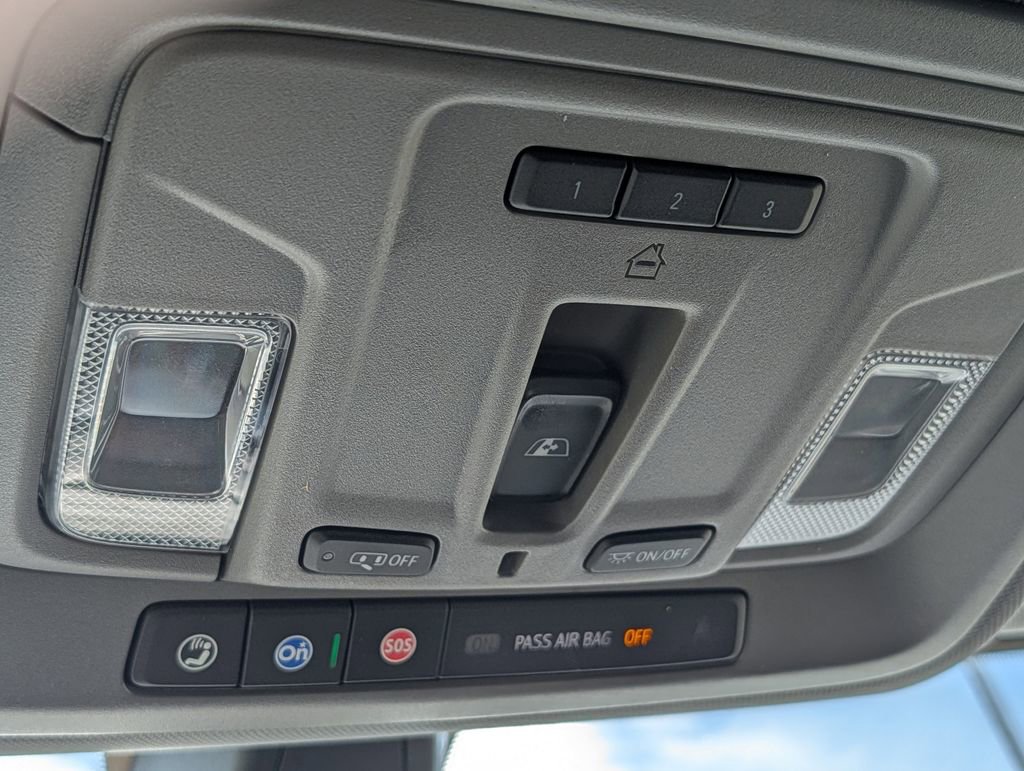 Used 2019 Chevrolet Silverado 1500 LT w/ All-Star Edition AWD/4WD image 46