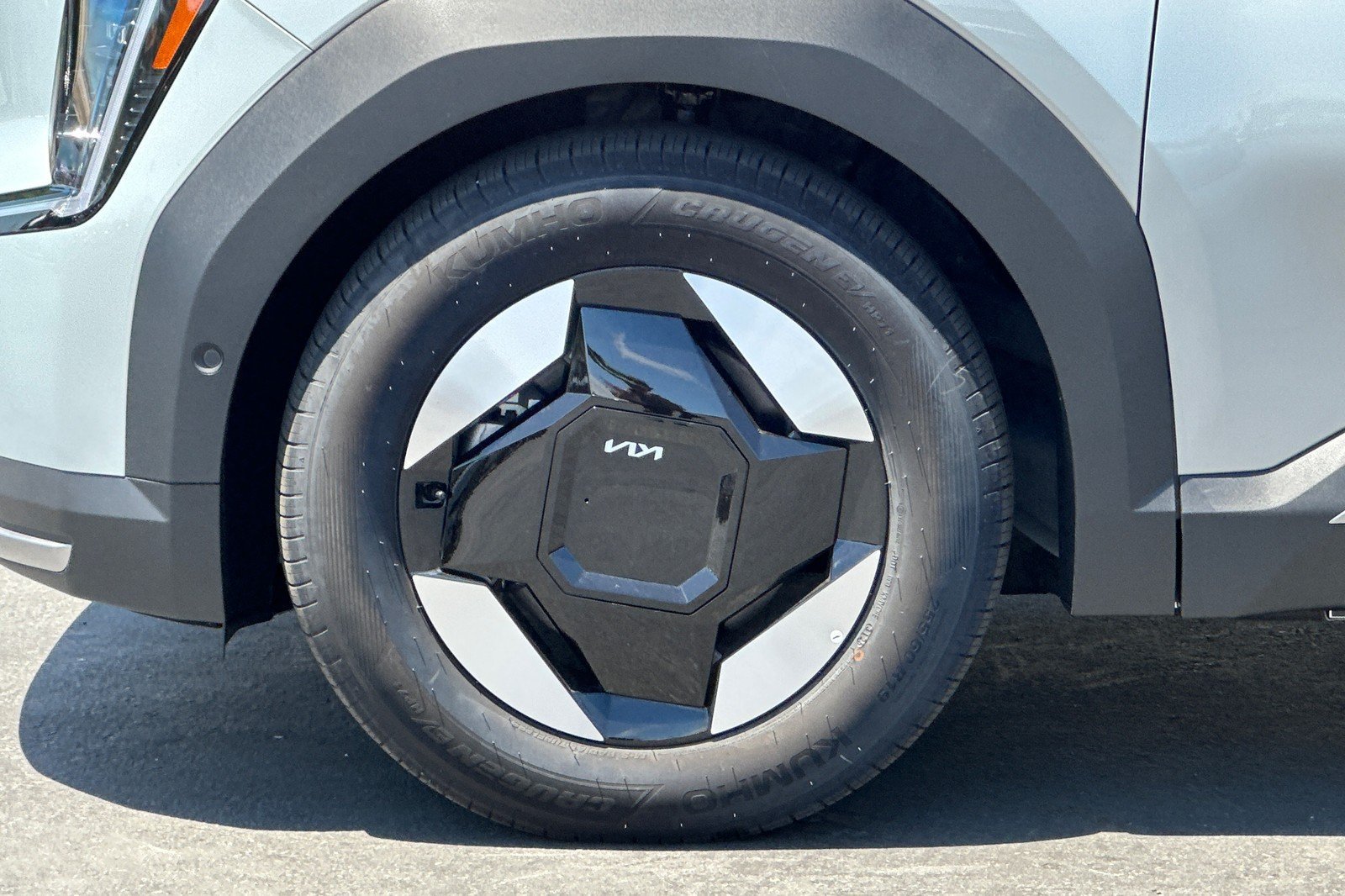 New 2026 Kia EV9 Wind AWD/4WD image 25