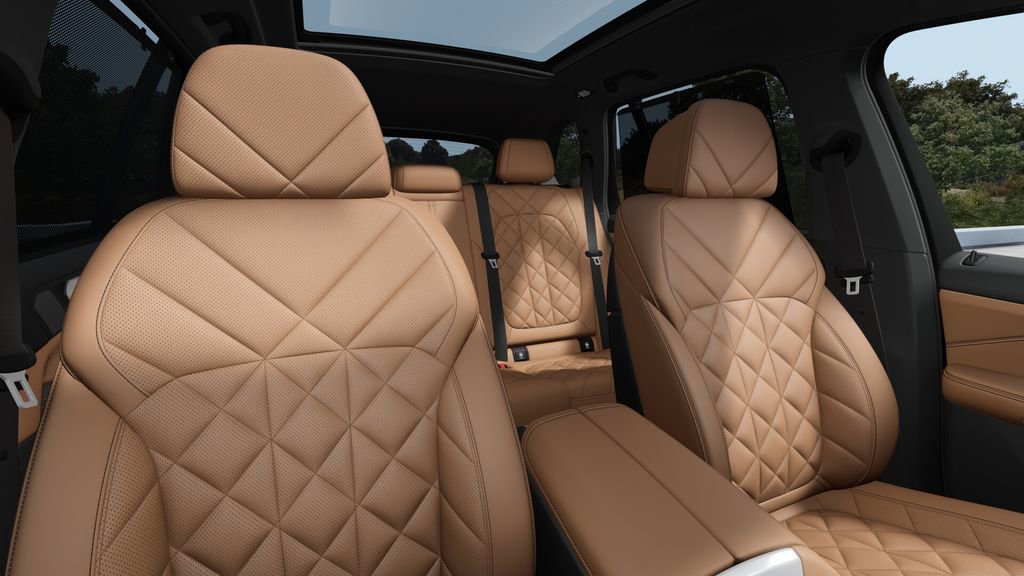 New 2026 BMW X5 xDrive40i w/ Executive Package AWD/4WD image 11