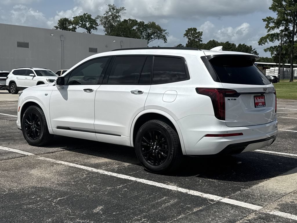 Used 2024 Cadillac XT6 Luxury FWD image 7