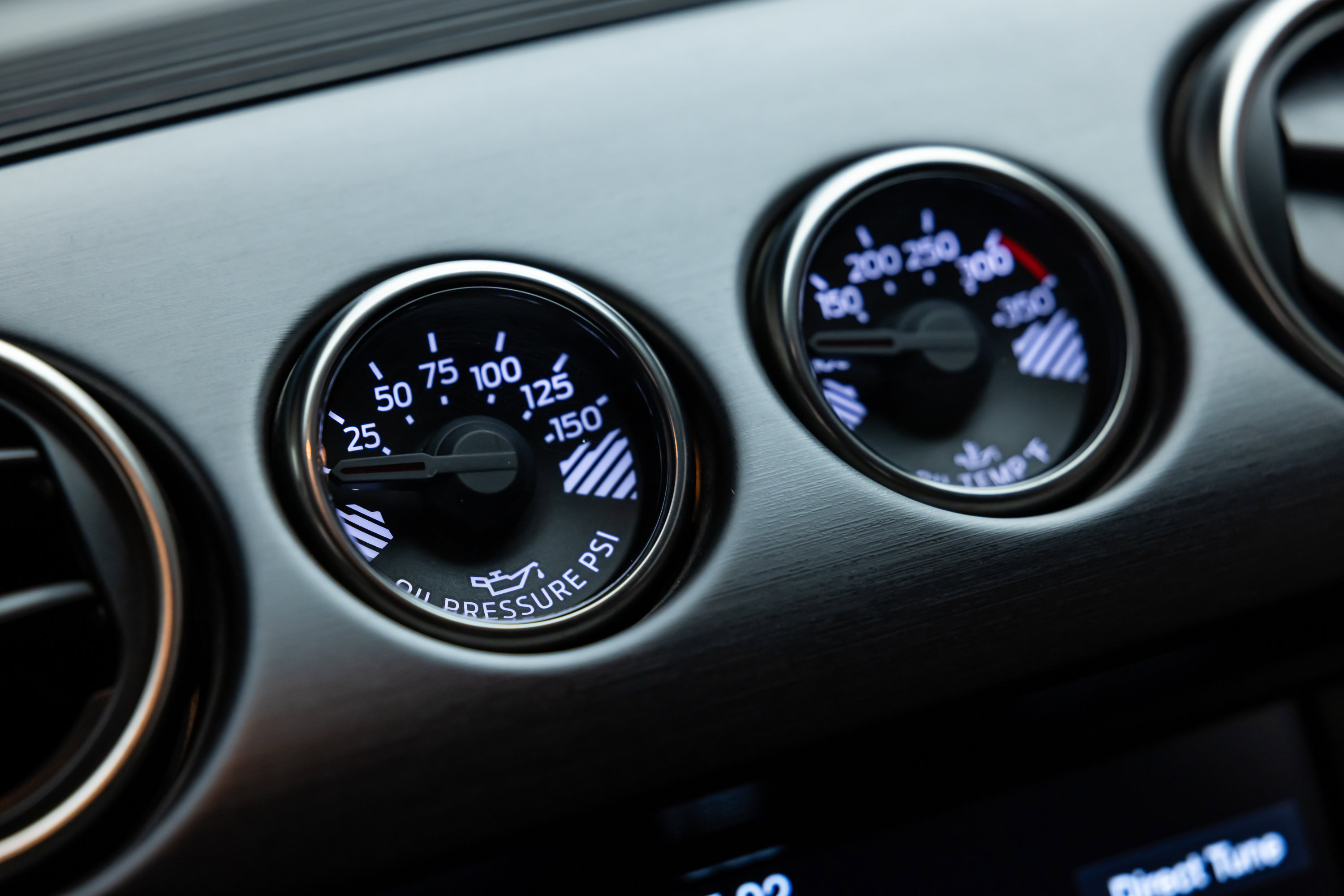 Used 2016 Ford Mustang Shelby GT350R w/ GT350R Equipment Group 920A image 82