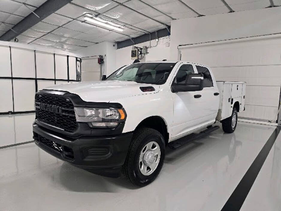 Used 2024 RAM 2500 Tradesman AWD/4WD image 5