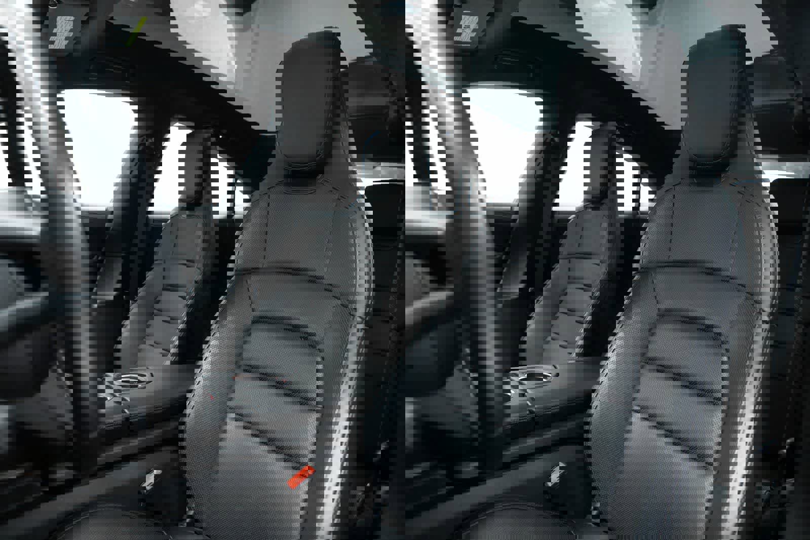 Certified 2022 Porsche Taycan 4S image 5