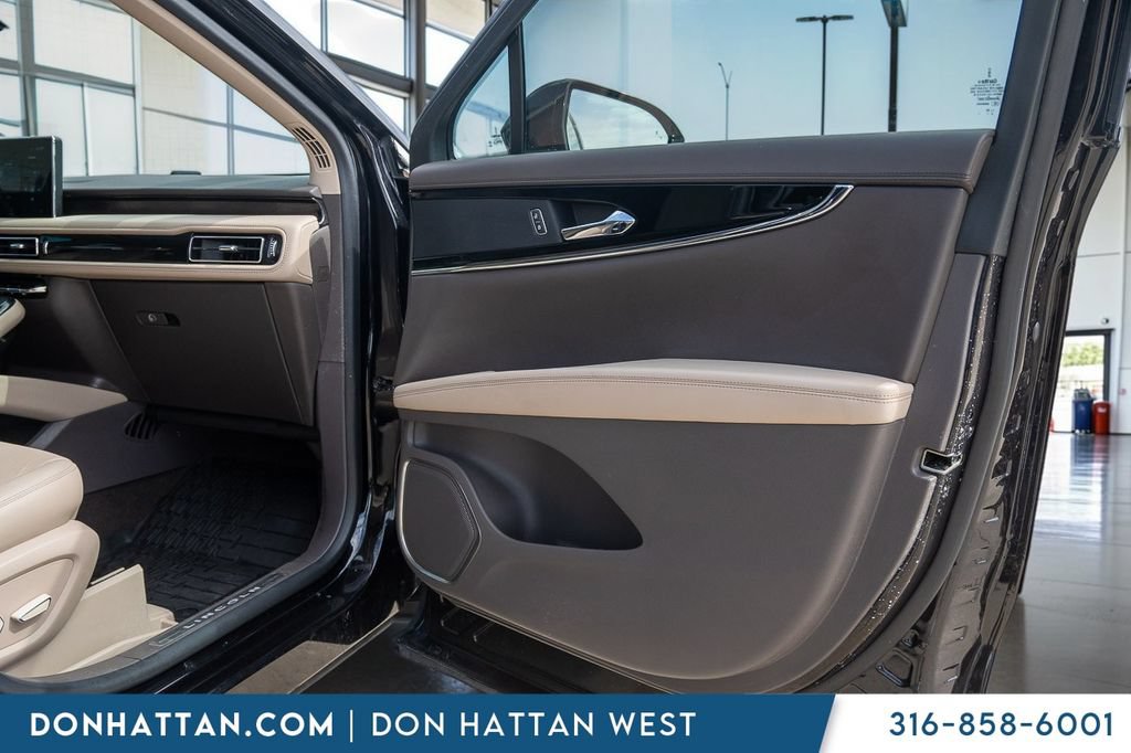 Used 2022 Lincoln Nautilus Reserve AWD/4WD image 27